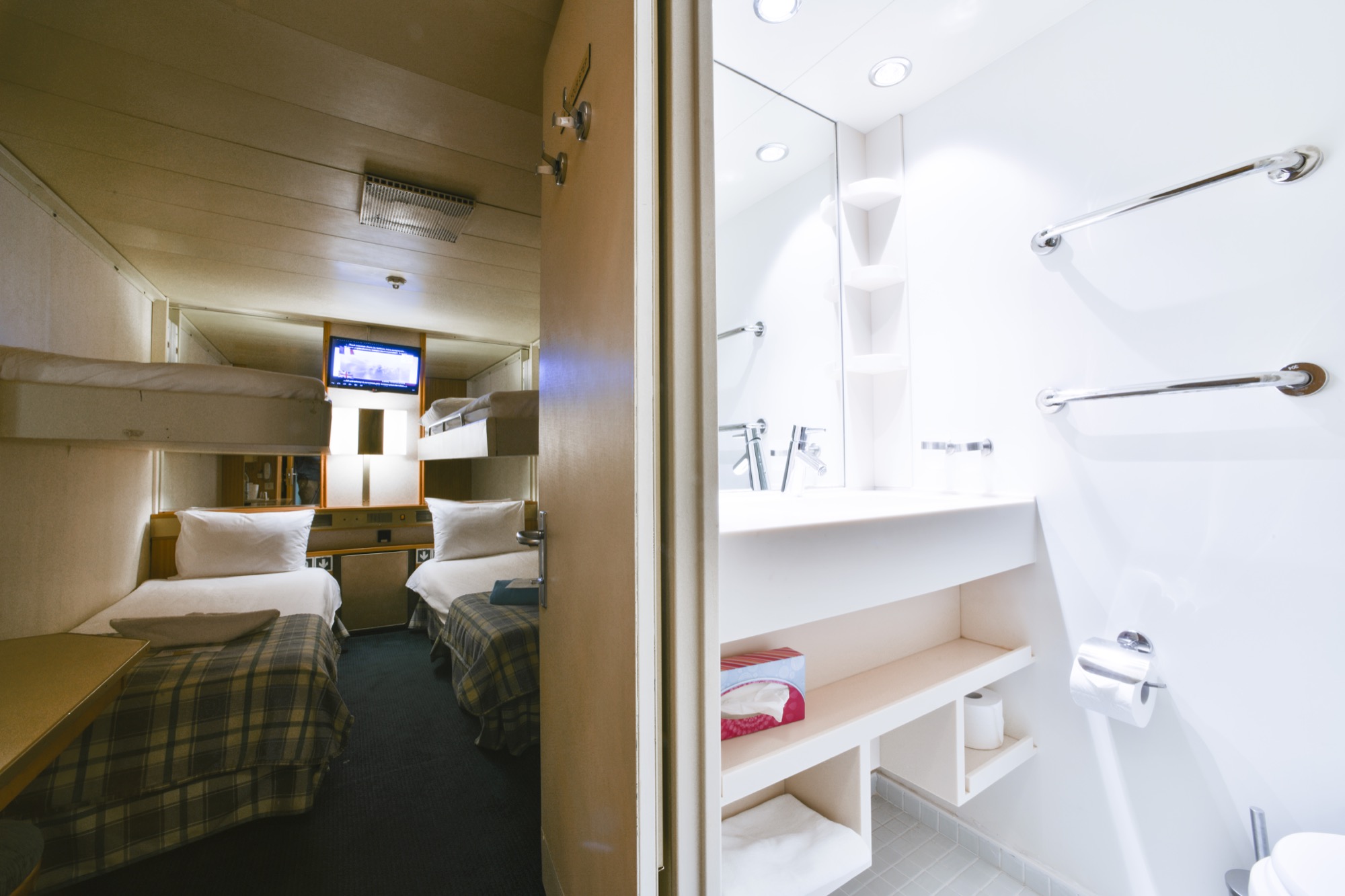 Celestyal Olympia Accommodation Inside Cabin IA5.jpg
